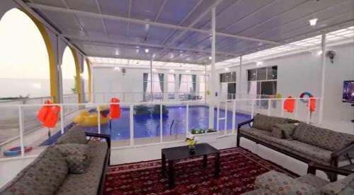 Three-Bedroom Holiday Home 