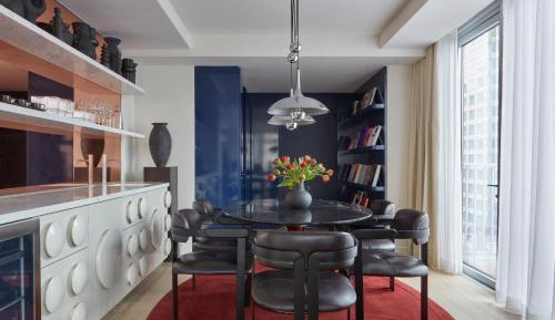 Executive Suite