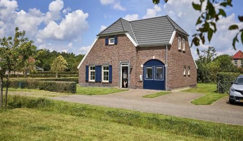 Six-Bedroom Villa 