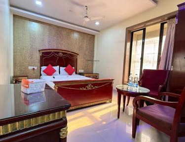 Deluxe Suite
