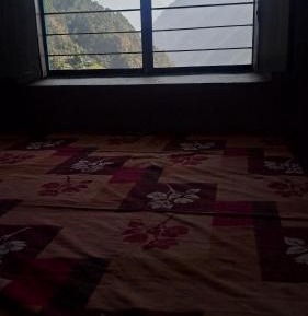 Triple Room with Shared Bathroom