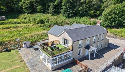 Five-Bedroom House