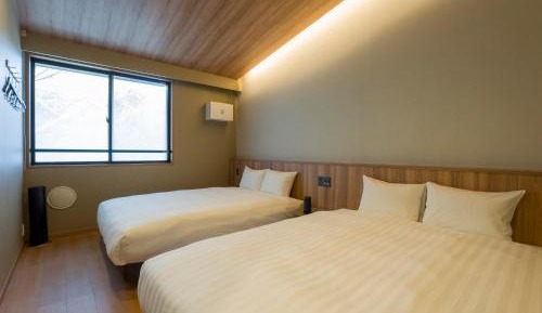  [B] 4 Queen Beds (with high temperature sauna)