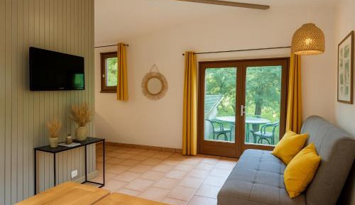 Superior Cottage