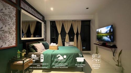 Studio Apartment with Balcony