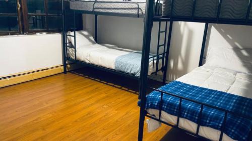 Quadruple Room with Shared Bathroom