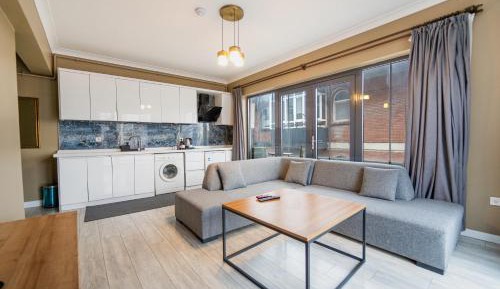 Superior Apartment with Balcony