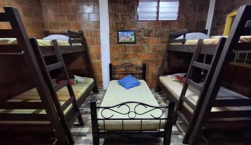 Deluxe Family Suite
