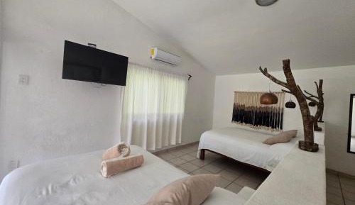 Standard Room with Garden View