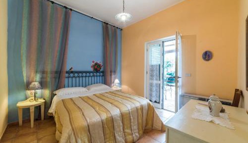 Quadruple Room with Terrace