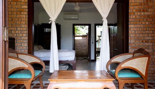 King Suite with Ocean View