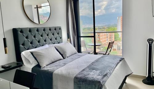 One-Bedroom Apartment with Balcony