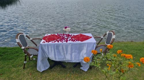 Double Room with Lake View