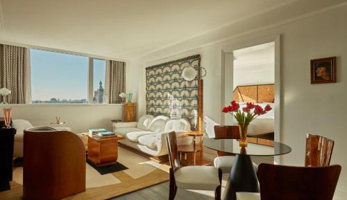 Art Deco Suite