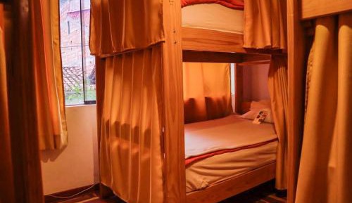 Mixed Dormitory Room