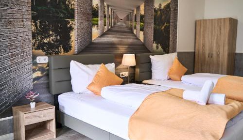 Standard Twin Room