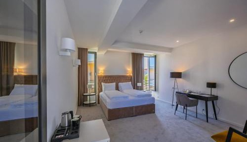 Standard King Room