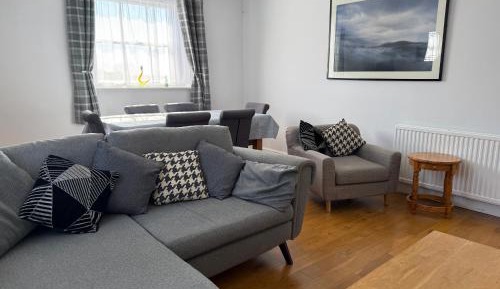 Three-Bedroom Premium Apartment