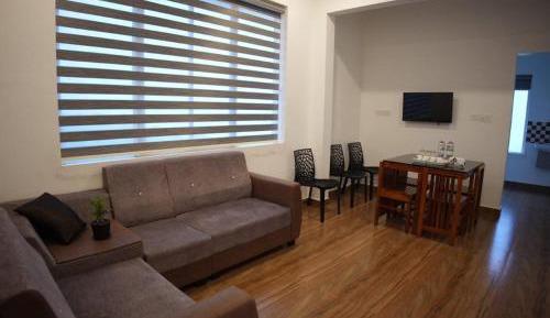 Apartment with Balcony