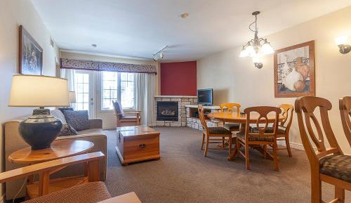 Two-Bedroom Apartment with Garden View