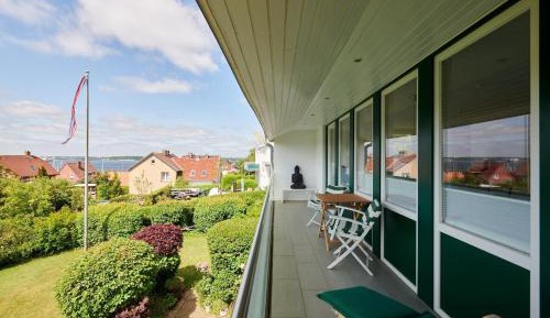 Apartment with Sea View