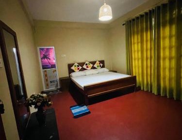 Deluxe Double Room (2 Adults + 1 Child)