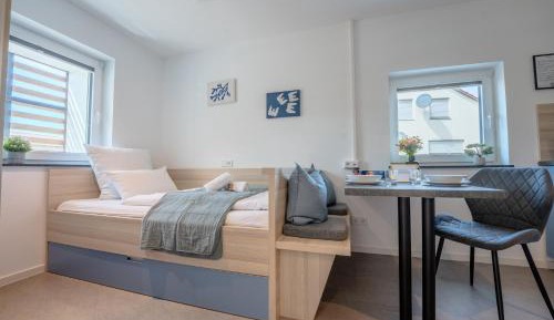 Studio Apartment with One Double Bed