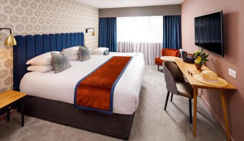 Superior King Room