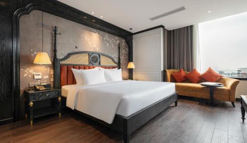 King Suite with Balcony