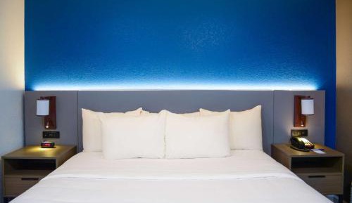 Standard Room, 1 King Bed, Non Smoking
