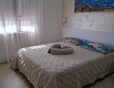 Quadruple Room with Private Bathroom