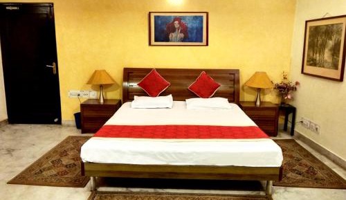 Deluxe Double Room with Shower