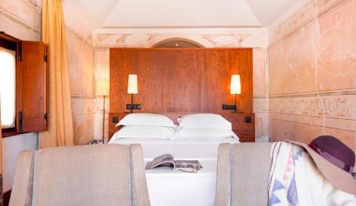Classic Double or Twin Room