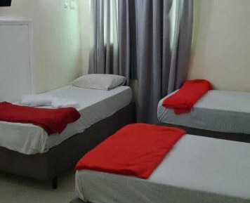 Economy Triple Room
