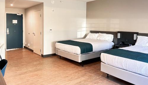 Queen Room with Two Queen Beds - Disability Access - Non-Smoking