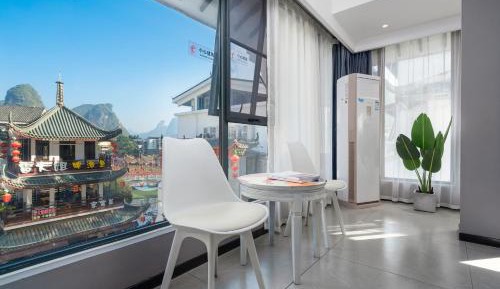 Triple Room with View