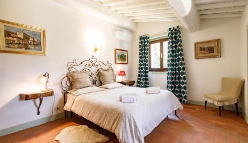 Two-Bedroom Apartment with Garden View