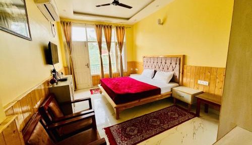 Deluxe Single Room with Balcony
