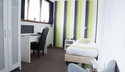 Single Room with Private Bathroom