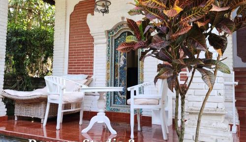 Studio with Terrace
