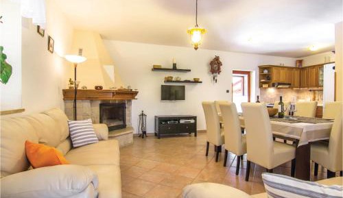 Four-Bedroom Holiday Home