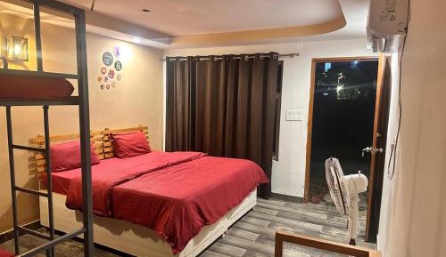 Deluxe Quadruple Room