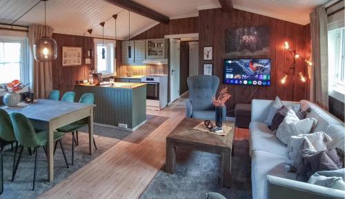 Four-Bedroom Holiday Home