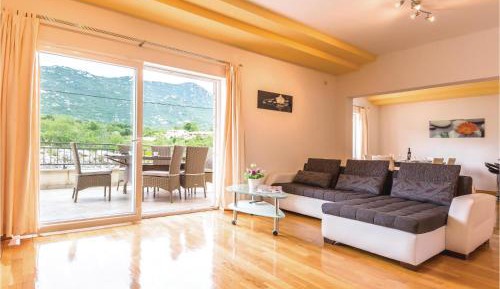 Four-Bedroom Holiday Home