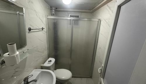 Studio Apartment with One Double Bed