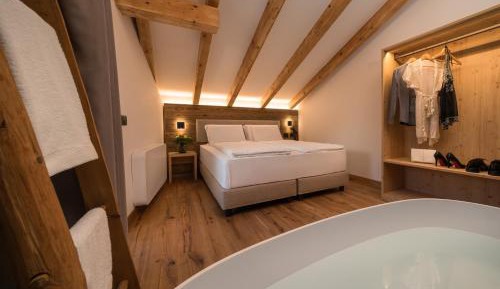 Deluxe Junior Suite