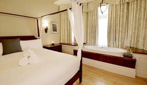 Superior King Room