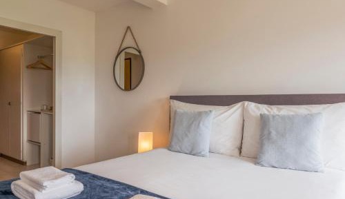 Luxury Double Room Lakeview