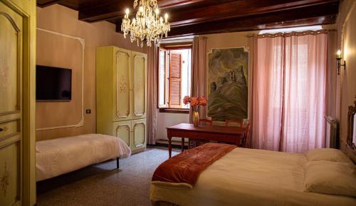 Comfort Triple Room