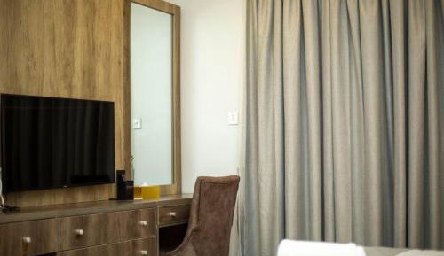 Deluxe Single Room